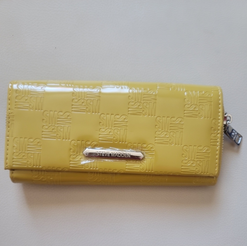 Steve Madden wallet